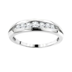 14K White Gold Round Diamond Wedding Band For Women 0.38ct 7 Stone Ring