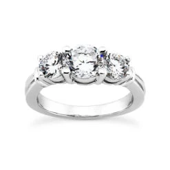 Thin 18K White Gold Diamond Three Stones Engagement Ring 0.45ct 2.87mm