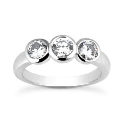 Ultra Thin 18K White Gold Diamond Three Stones Engagement Ring 0.55ct 2mm