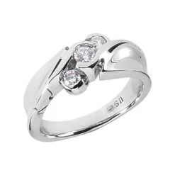 Platinum Ladies Diamond Ring 0.65ct
