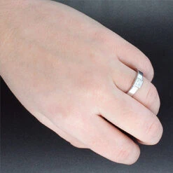 Solitaire Princess Cut Diamond Engagement Ring 0.30ct -Luxurman solitaire princess cut diamond engagement ring 030ct p 48265bod